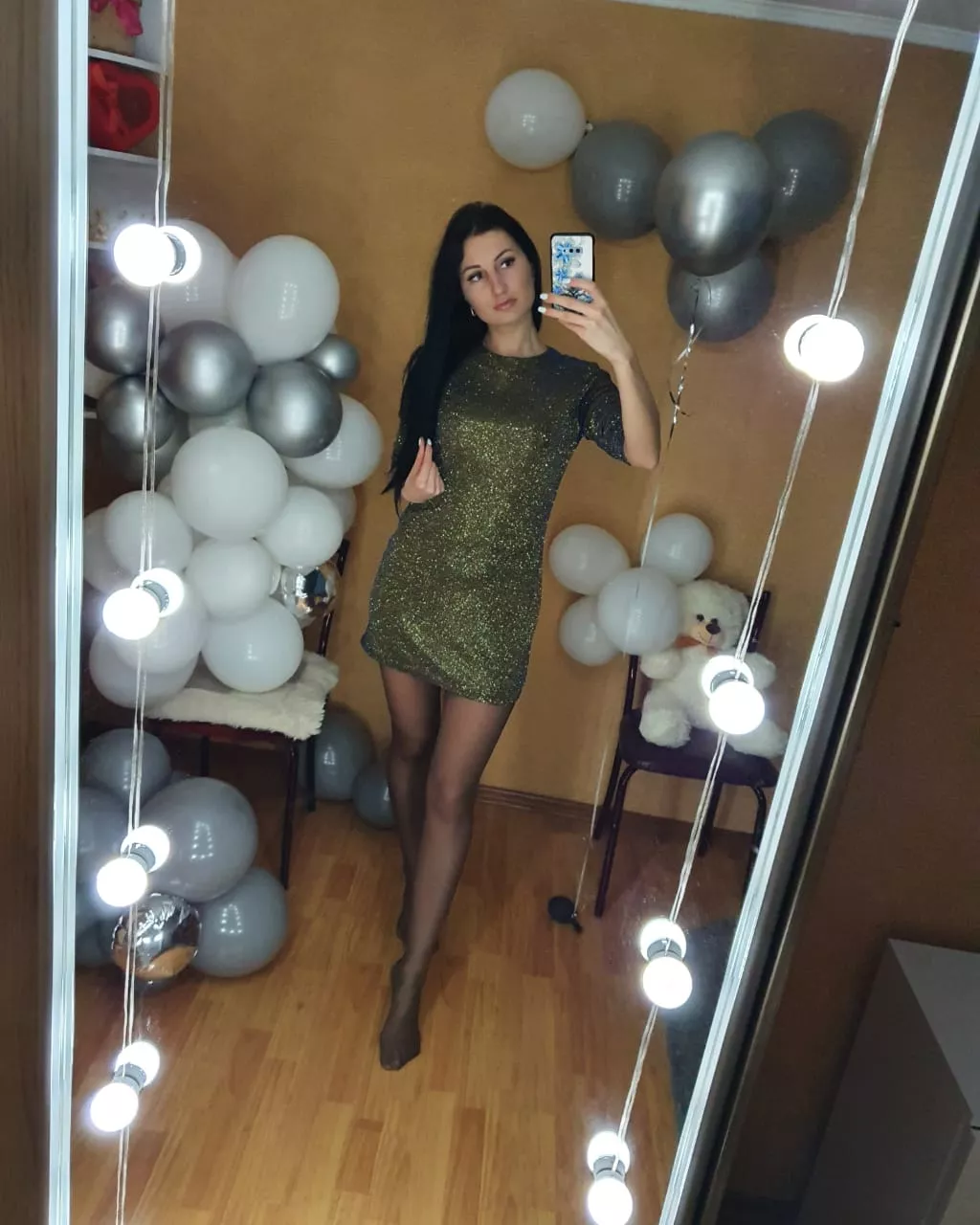 Hello ❤️ Today is my bday 🎂🇺🇦