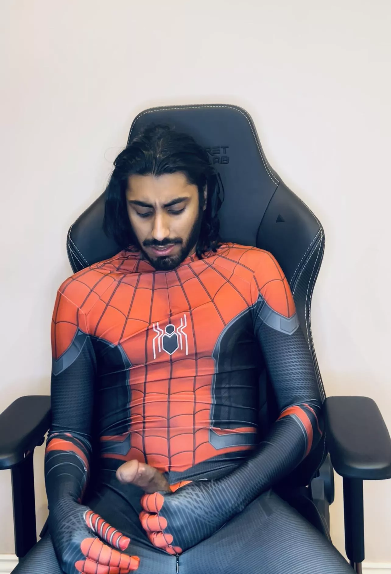 Here cums the Spider-Man