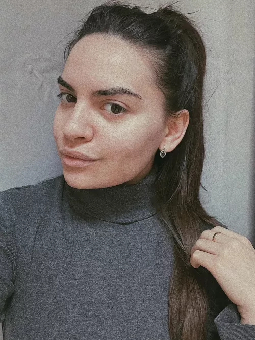 Hey boys😘I am 23 years young horny Ukrainian girl😈 Dick ratings, sexting with pics and videos and many more ❤