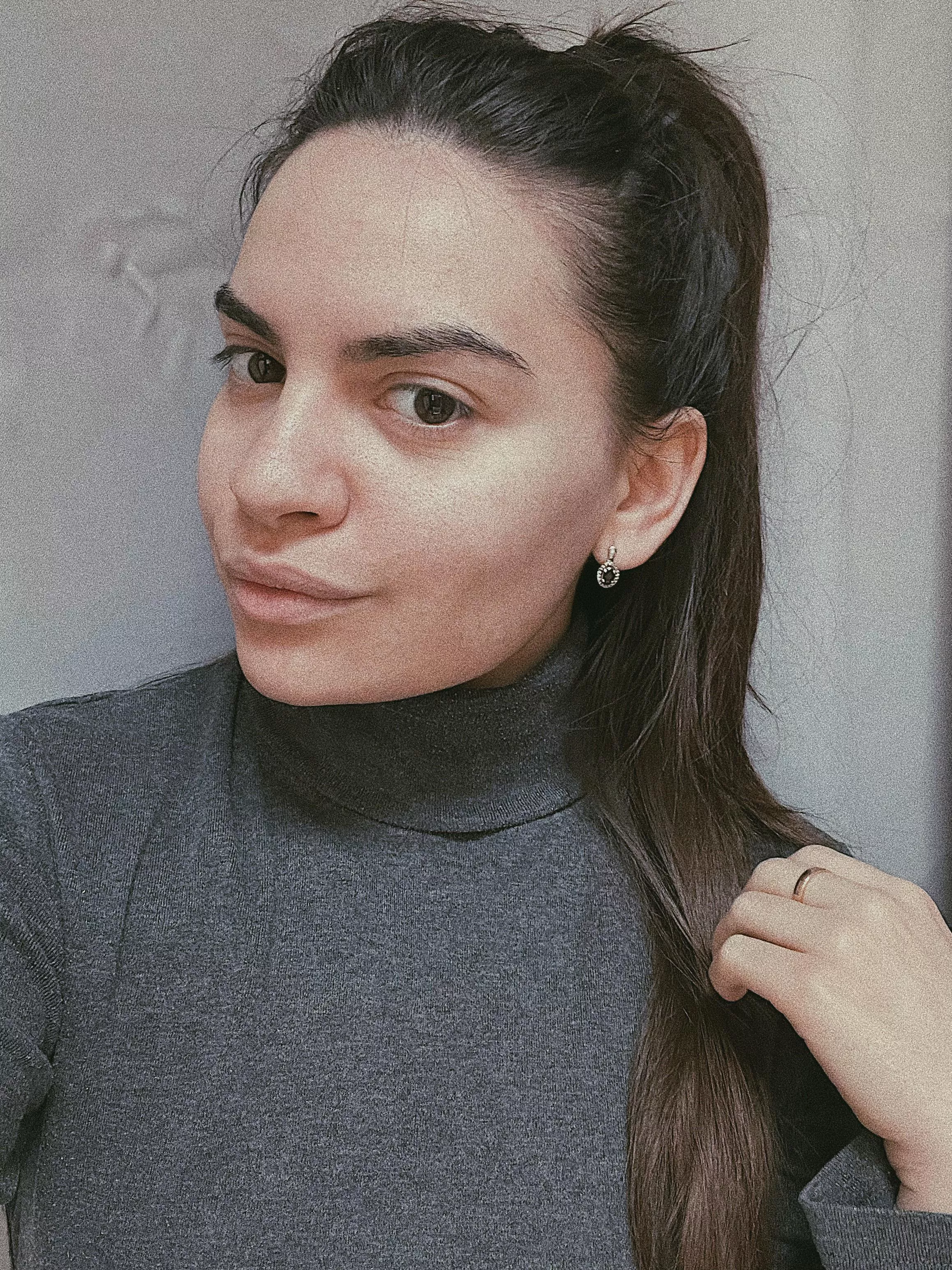 Hey boys😘I am 23 years young horny Ukrainian girl😈 Dick ratings, sexting with pics and videos and many more ❤