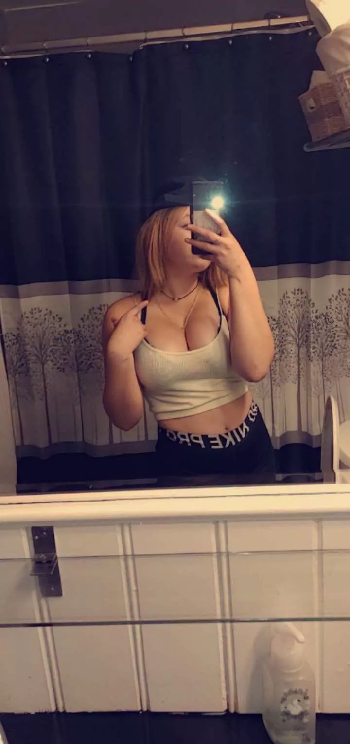 Hey daddy/mommy dm me