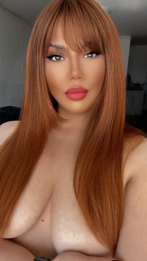 Hey guys! I am online ! Come and make me squirt with the sex machine 🥵💦💦💦 link in comments