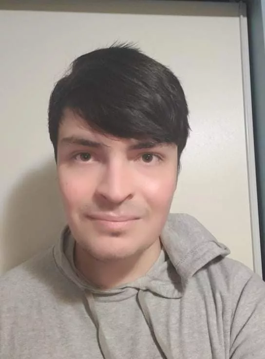 Hey there! 23/M from Canada, looking to make friends! Feel free to message me 🙂