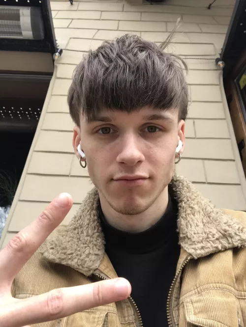 Hey☺️ what’s up?