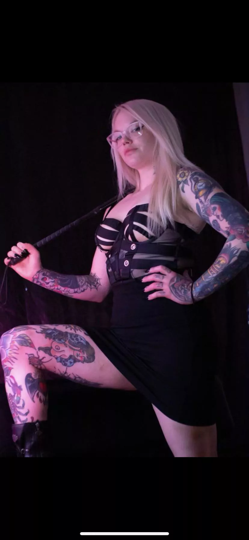 Hey you! Yeah you! Listen to me you small dick loser! You know I’m talking to you. If you’re reading this, it means you’ve found your purpose. Don’t you dare scroll away. know you’re scared, but it will all make sense soon..Your 1st task is to 