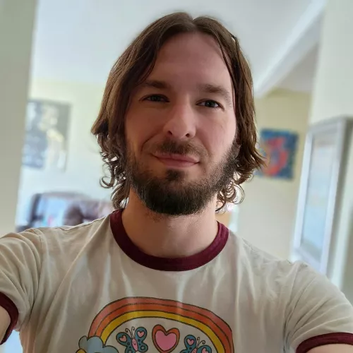 Hi guys! It's been a while. What are you all playing right now?