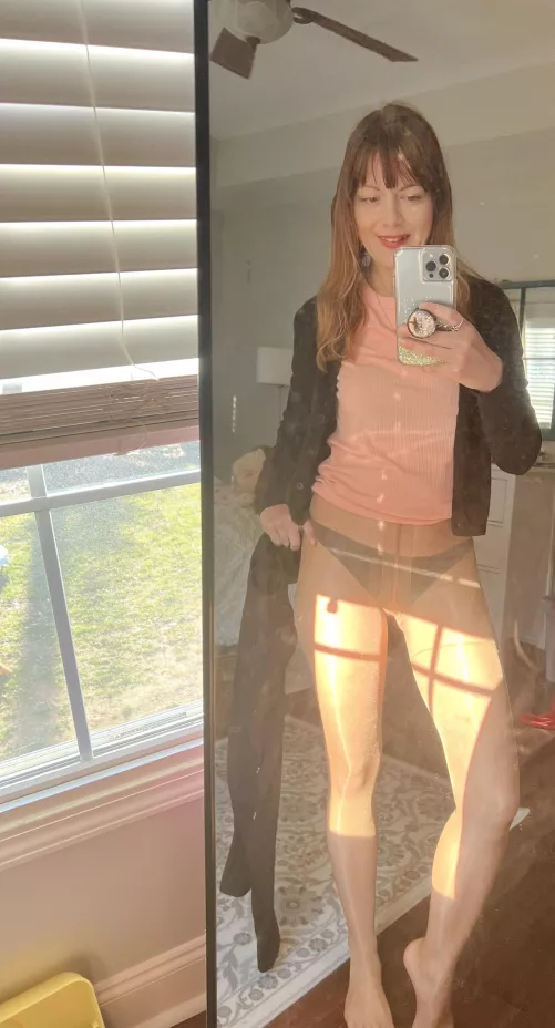 Hi 😻👋 Happy Humpday !