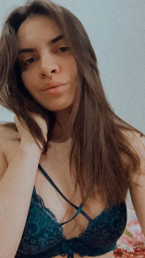 Hi I’m Natalie ❤️ I love doing custome requests 💗 Dick ratings🍆 Body writing💋 Enjoy chatting ❤️ And a lots more😏 Come and let’s have some fun❤️ Link down below 💗Subscribe-freeeeee