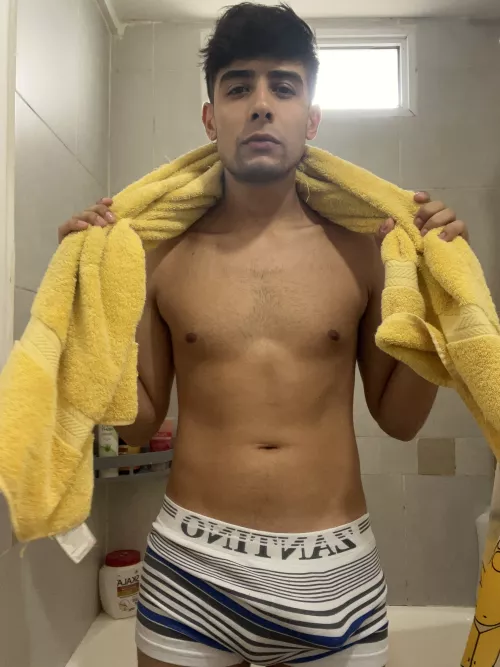 Hi, I'm Noah, how are you? I feel so bored, can we talk?? 🔞🔞FREE 🔞🔞