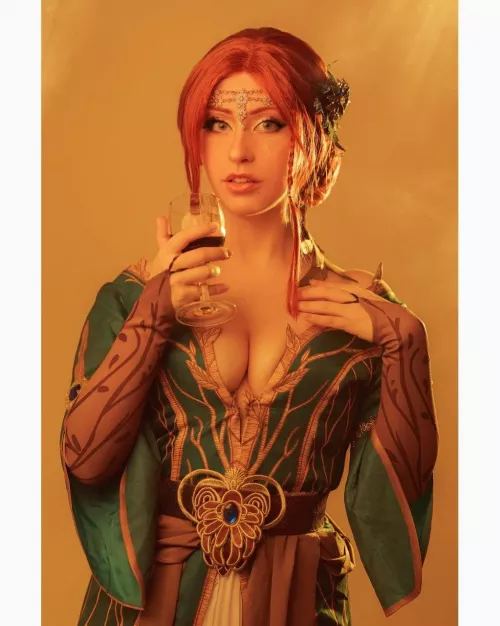 Hi there 🔥 I just wanted to show you my fav pic of my Triss cosplay, hope you like it