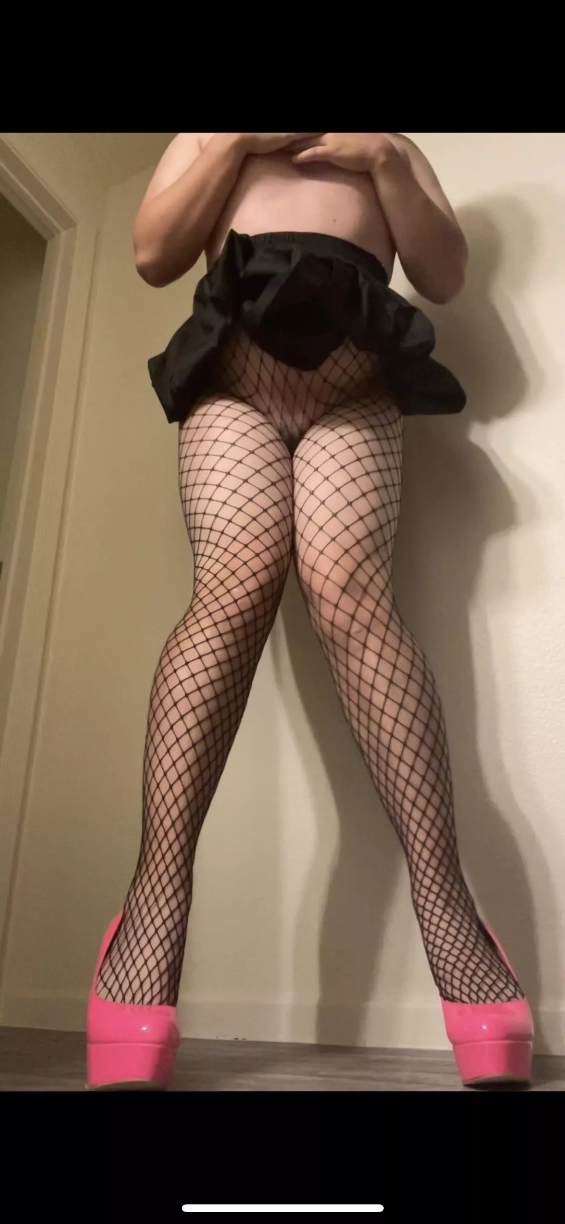 Hiding my asian clitty😝