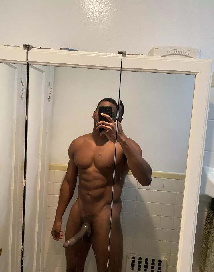 HMU if u like what u see🙈🤪