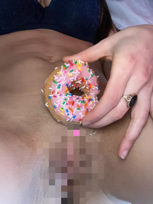 Hold food mood 👅 special🎥 deal on my spicey link today, and upvote for a video sent to your messages