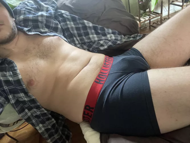 Hollister huggin my junk