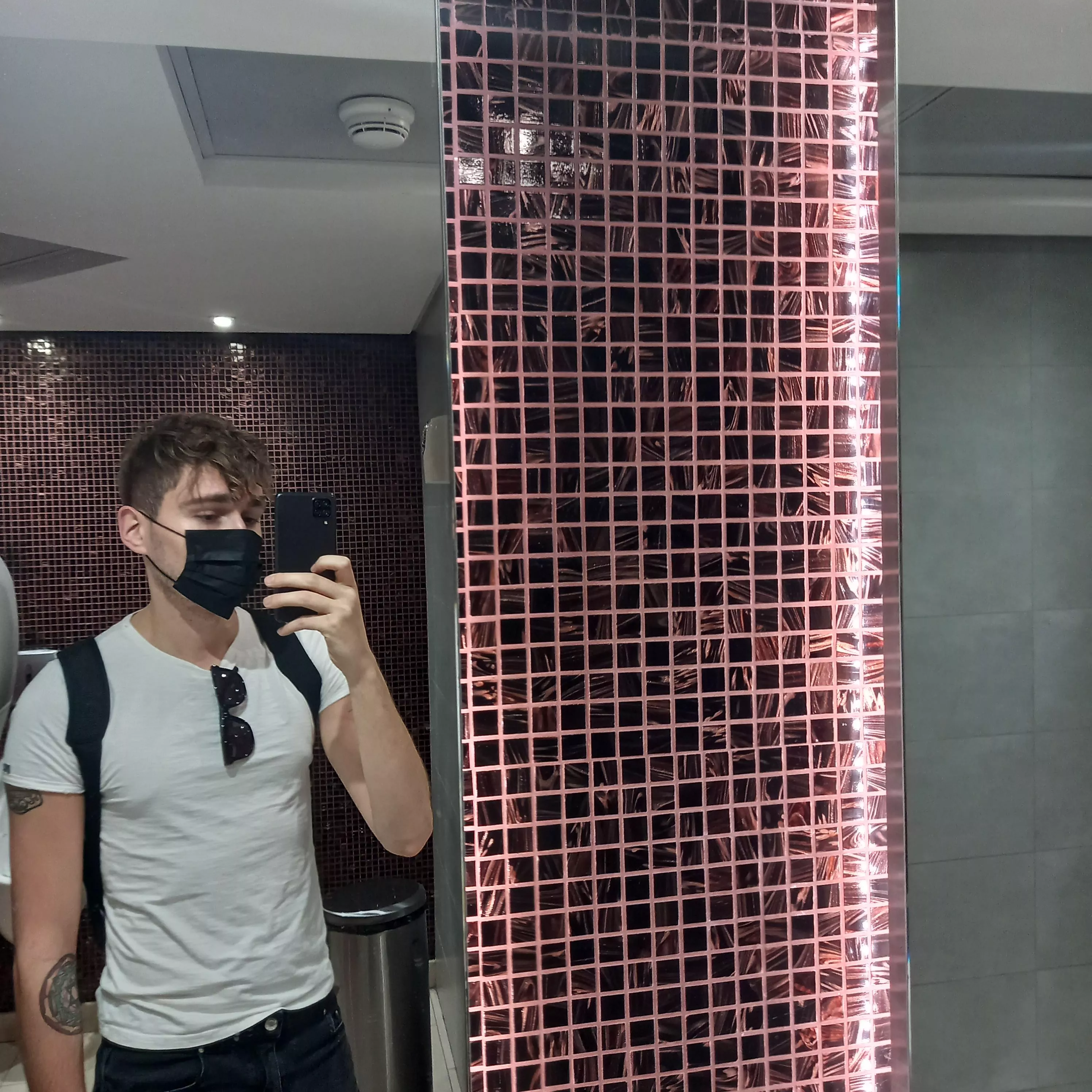 hot day in dubai 😅