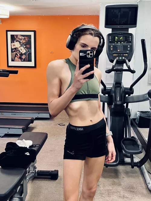 Hotel gym sash 💪🏻