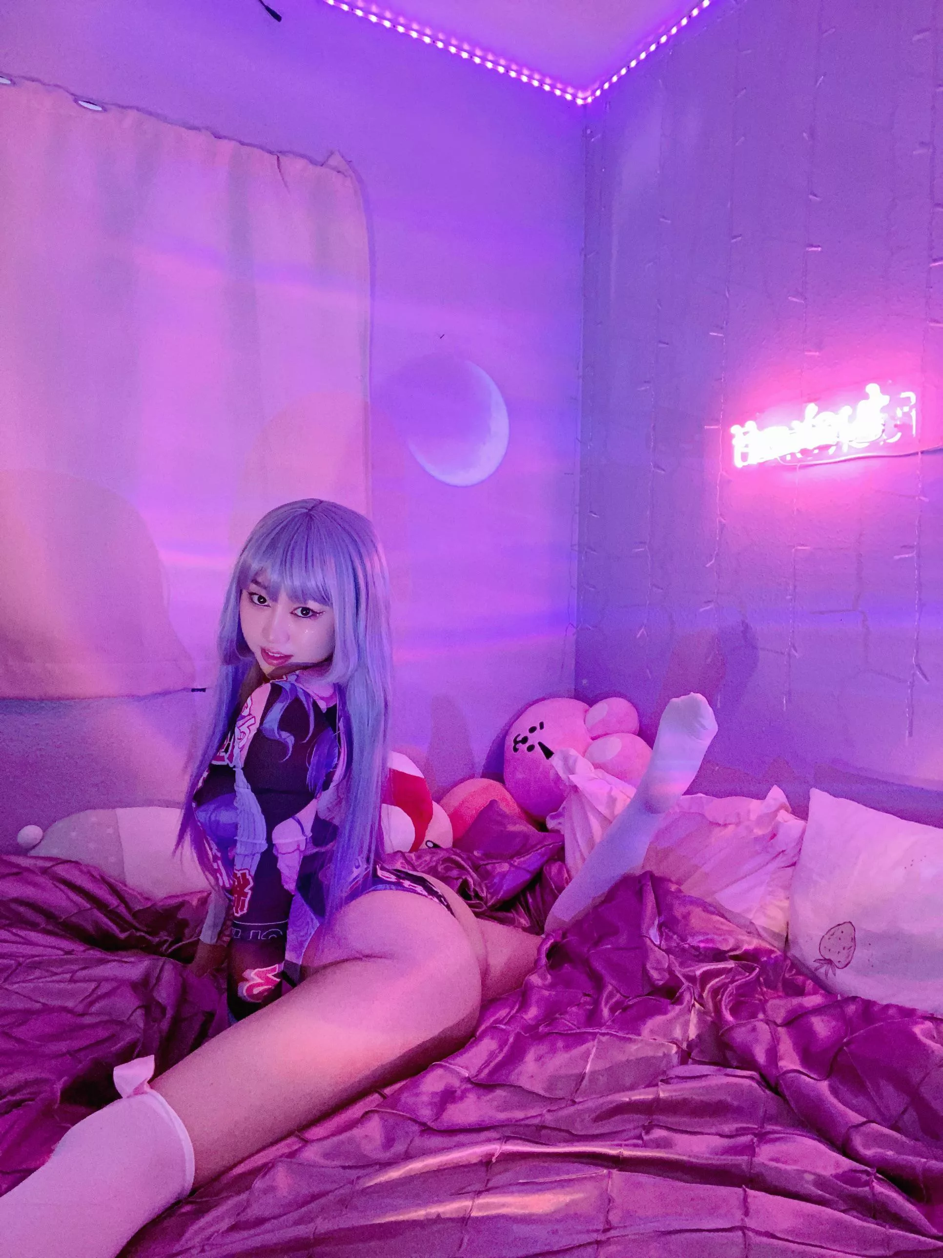 How about you pound me while i stretch?☺️💓