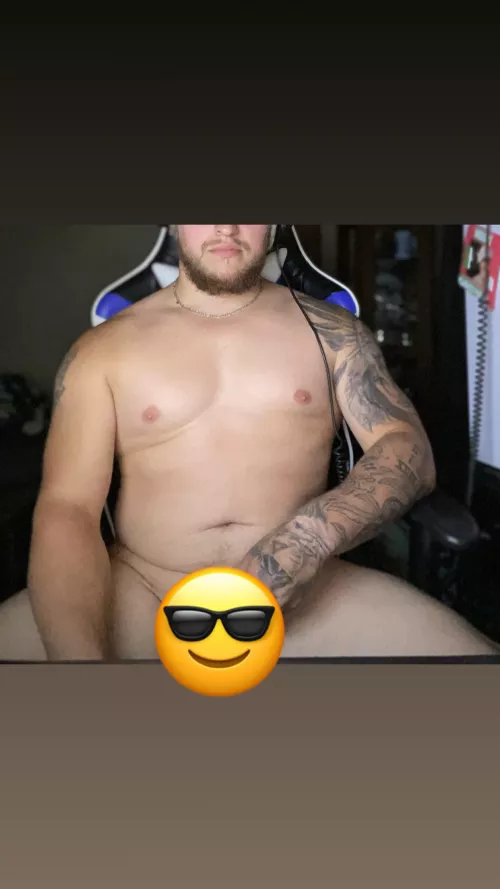 How do you game? 🤣😉