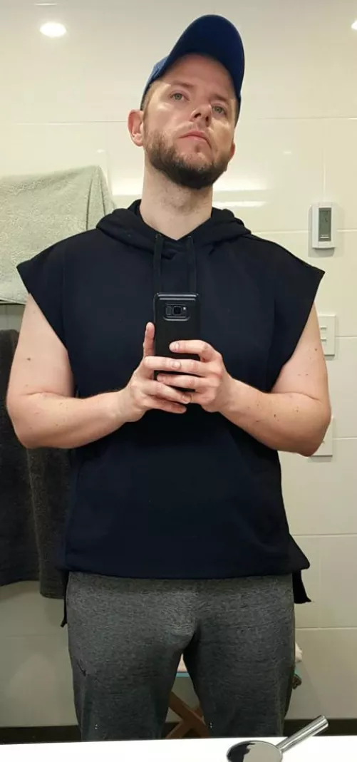 How do you like my soft dick outline?