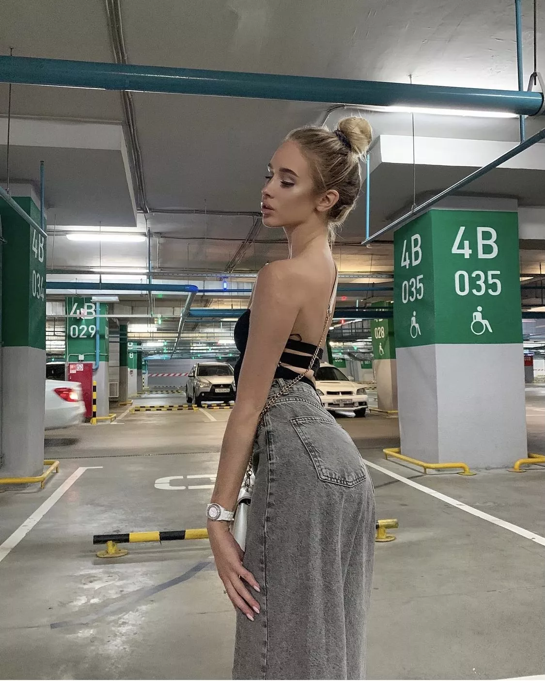 How would you fuck this beauty? 😜💖