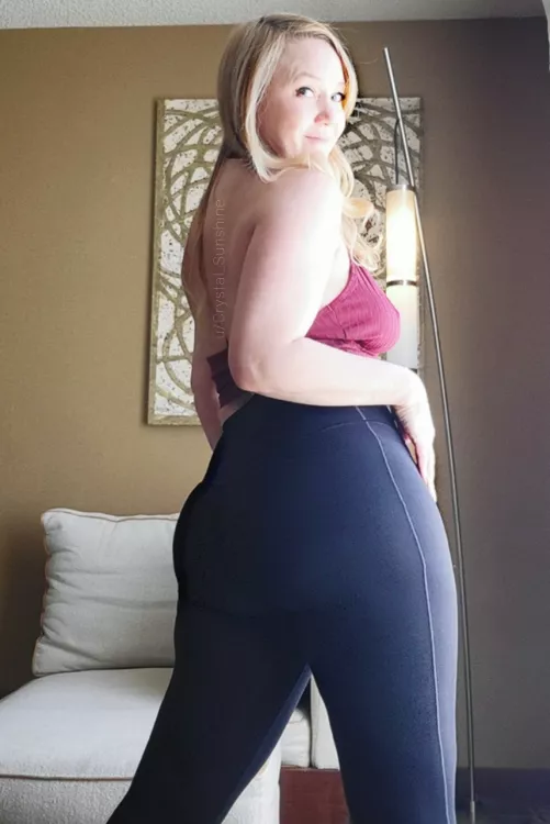 How's my booty look for 48?