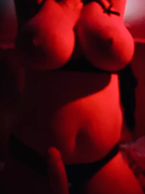 Hubby wants to watch me with another man, could it be you?