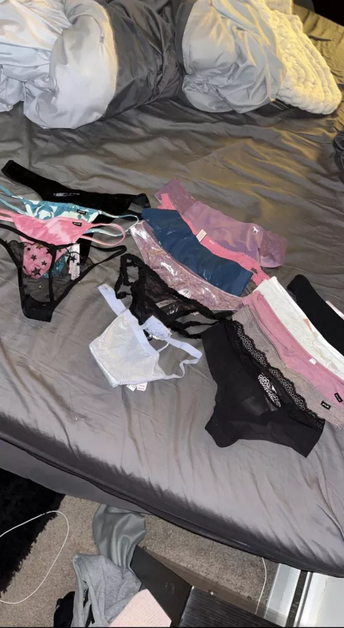 Huge selection of wife’s thongs/gstrings. Is anyone able to trade Live Photos and we can have some fun together.