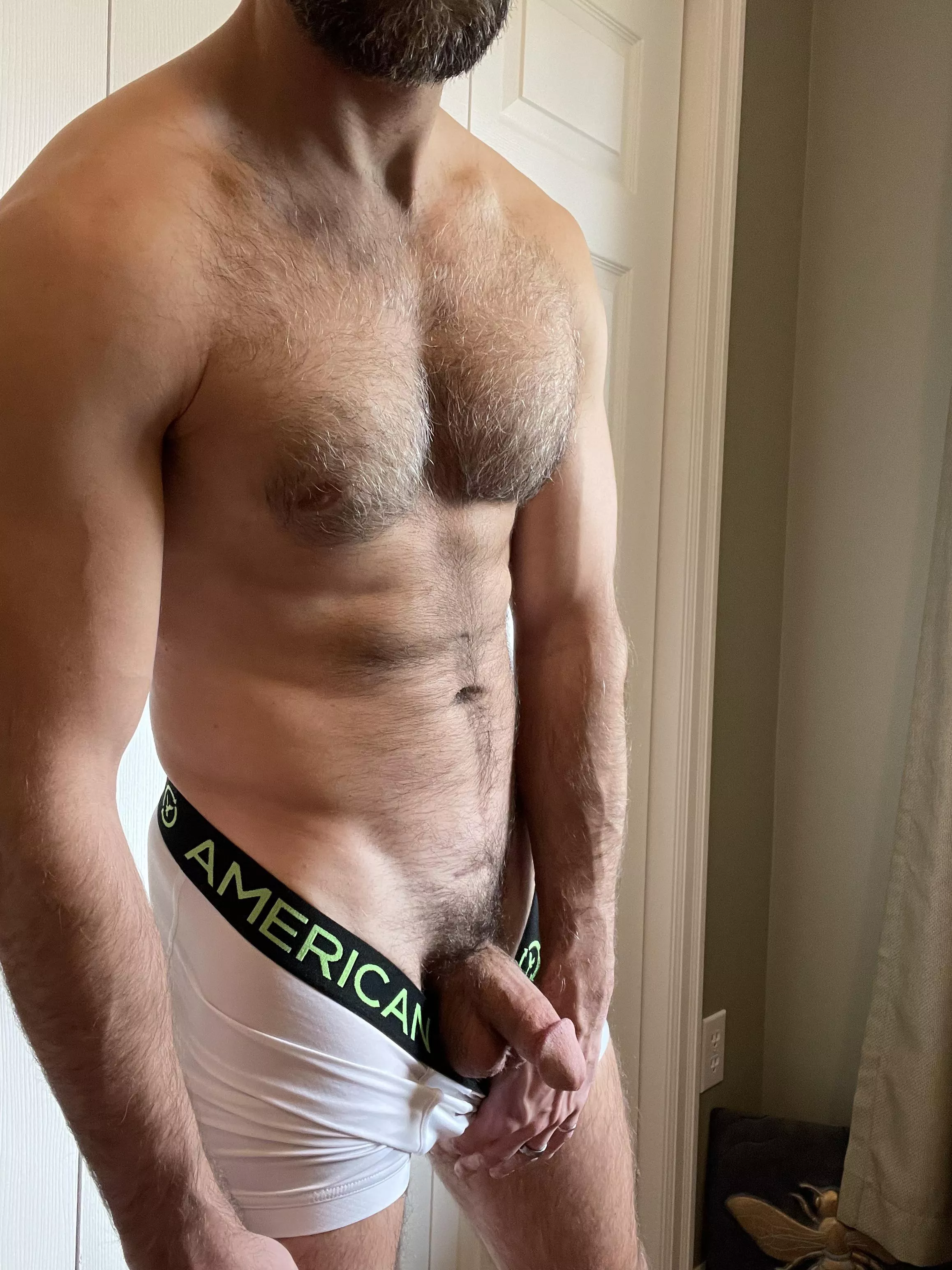 Hunk or daddy?
