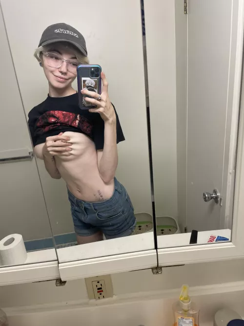 I accidentally posted this on IG thinking my nip wasn’t showing🤣