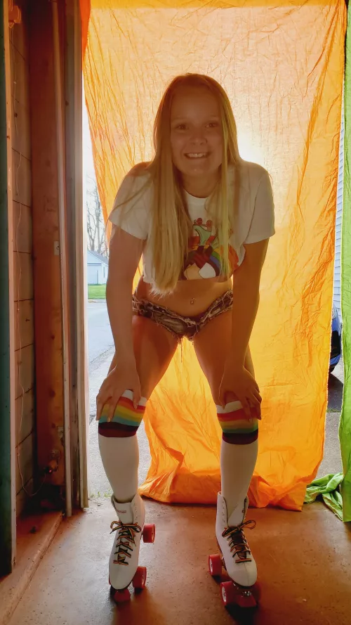 I am a little roller girl