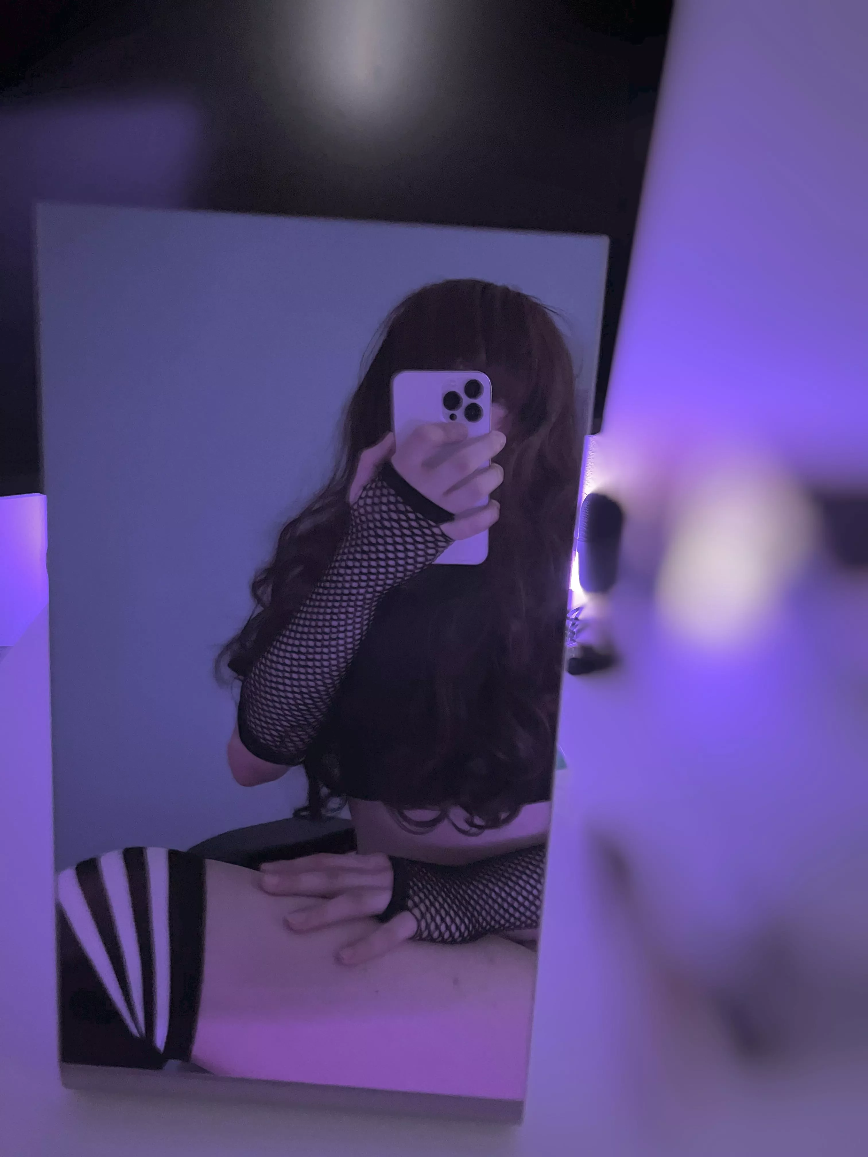 I am training legs soo much lately~ Can you see?🥺💕