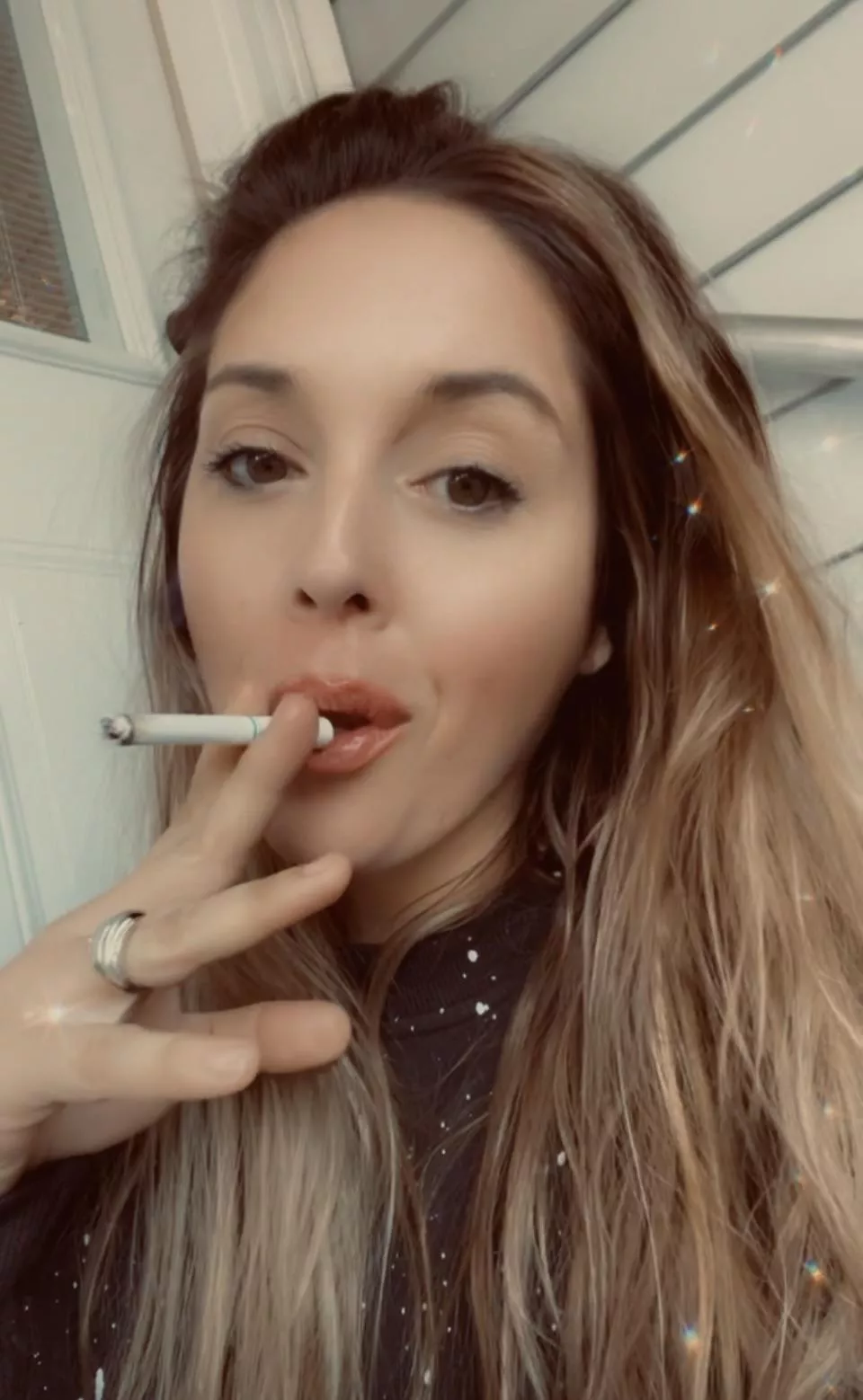 I can be mean as fuck. Sweet like 🍭Cold as 💦 Evil as Hell 🔥