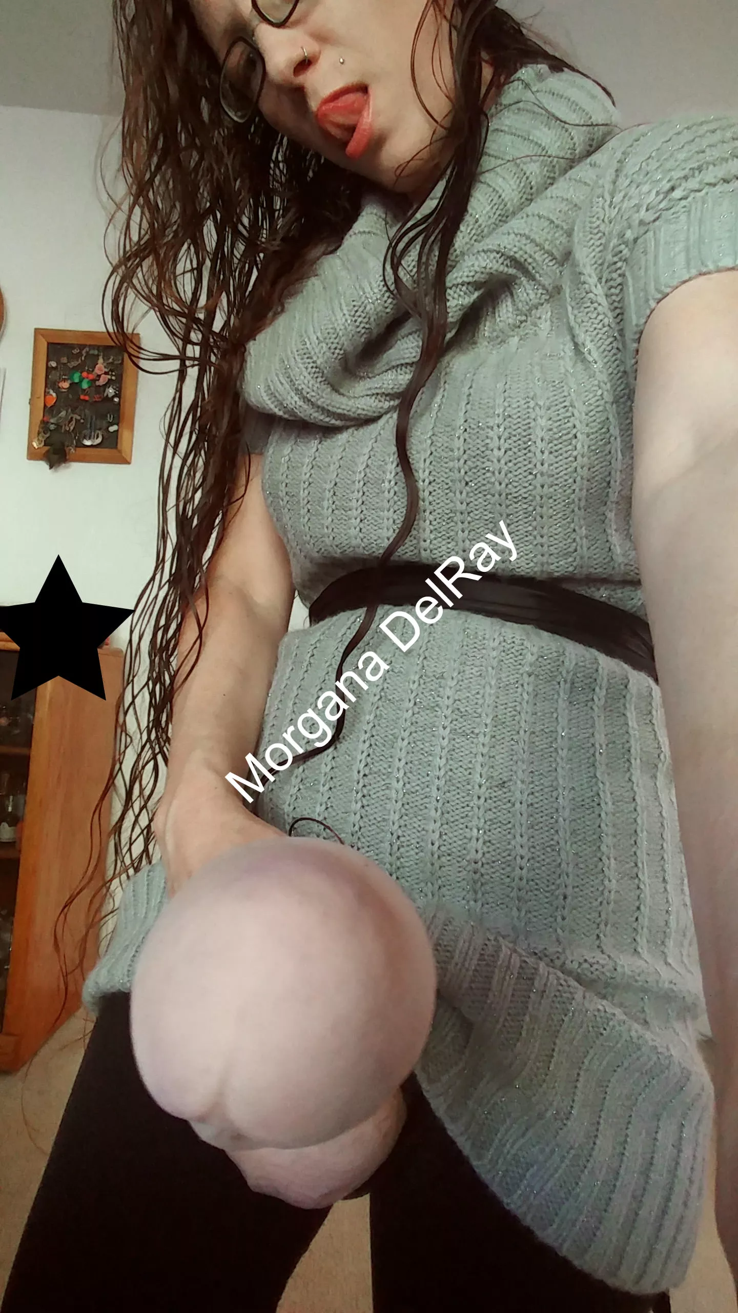 I can make it fit 🎆🎇 [domme]