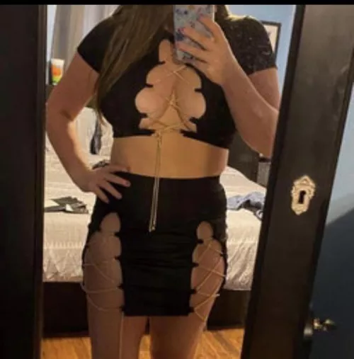 I can’t wait to wear this on a date😁😁[F]