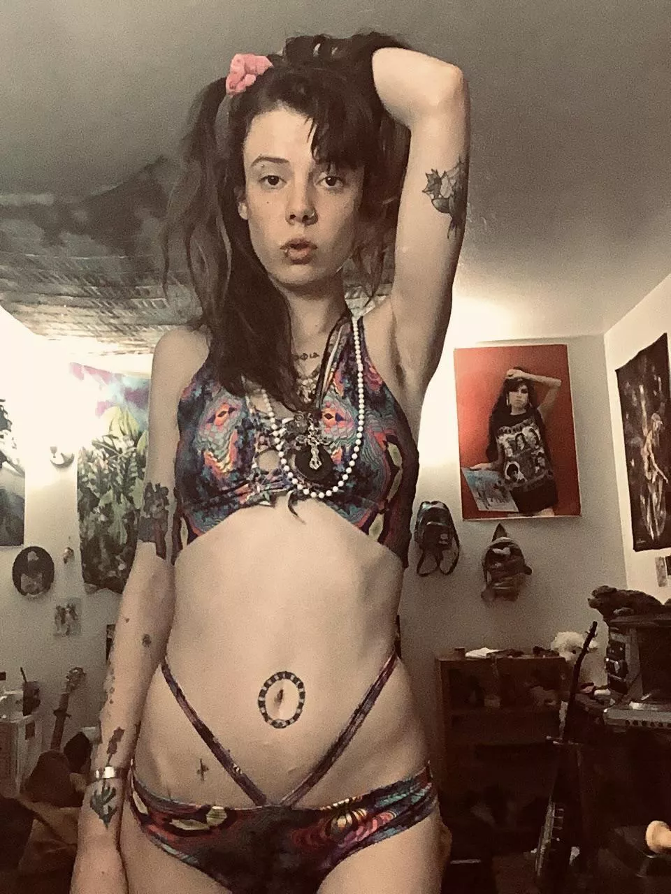 I could be ur angel…. Or ur devil 😇👉👈😈