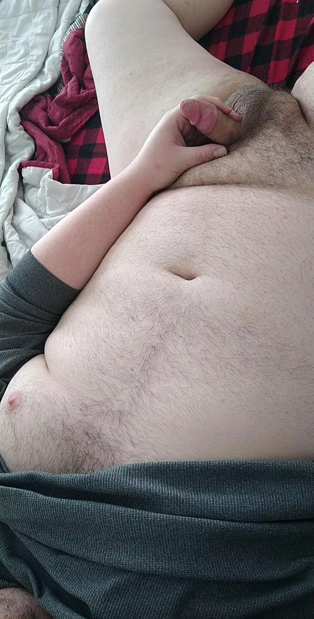 I could us an ass in my face and some lips on my cock. any takers? 😉