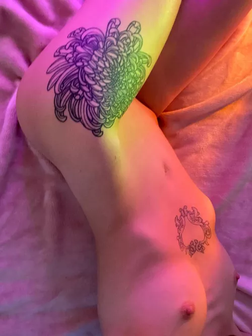 I don’t have a bf to send nudes to, so I’ll just post them for you guys