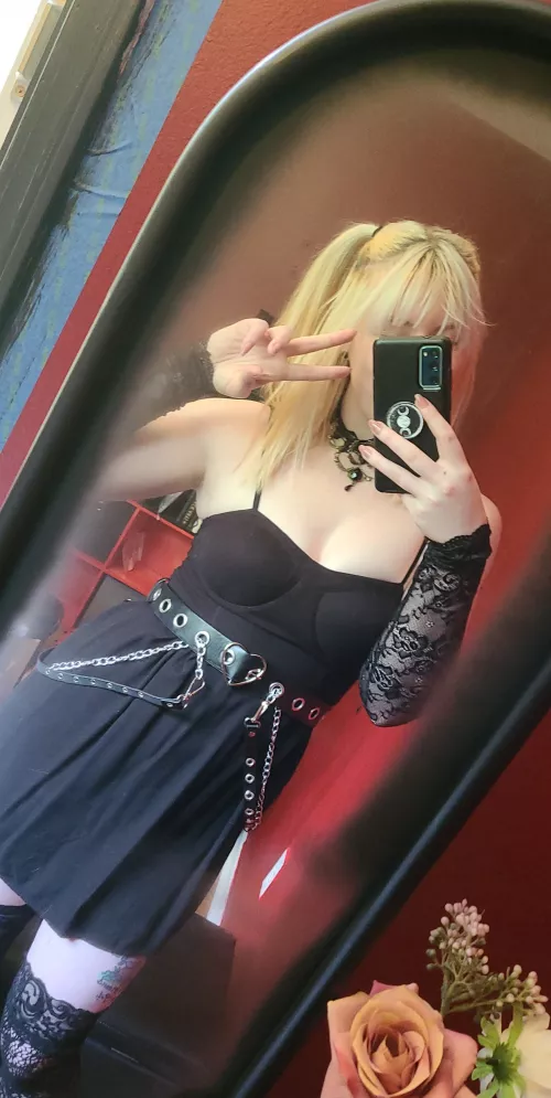 I don't want to live in a world without Light! -Misa Amane🖤