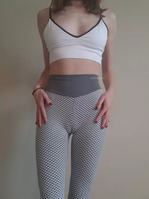 I [F] just wanted to show you my favorite yoga pants