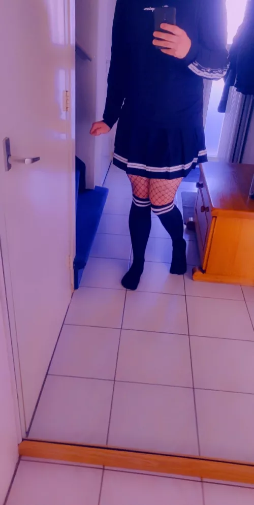 I get to wear cute clothes on my 21st birthday :D