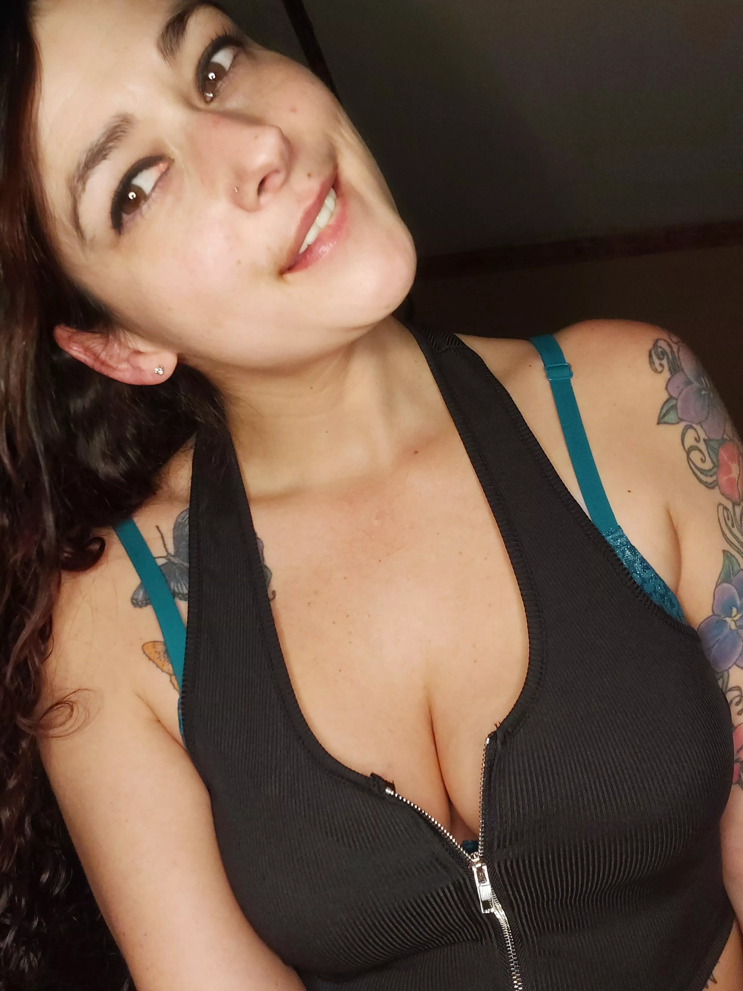 I got cleavage... just sayin