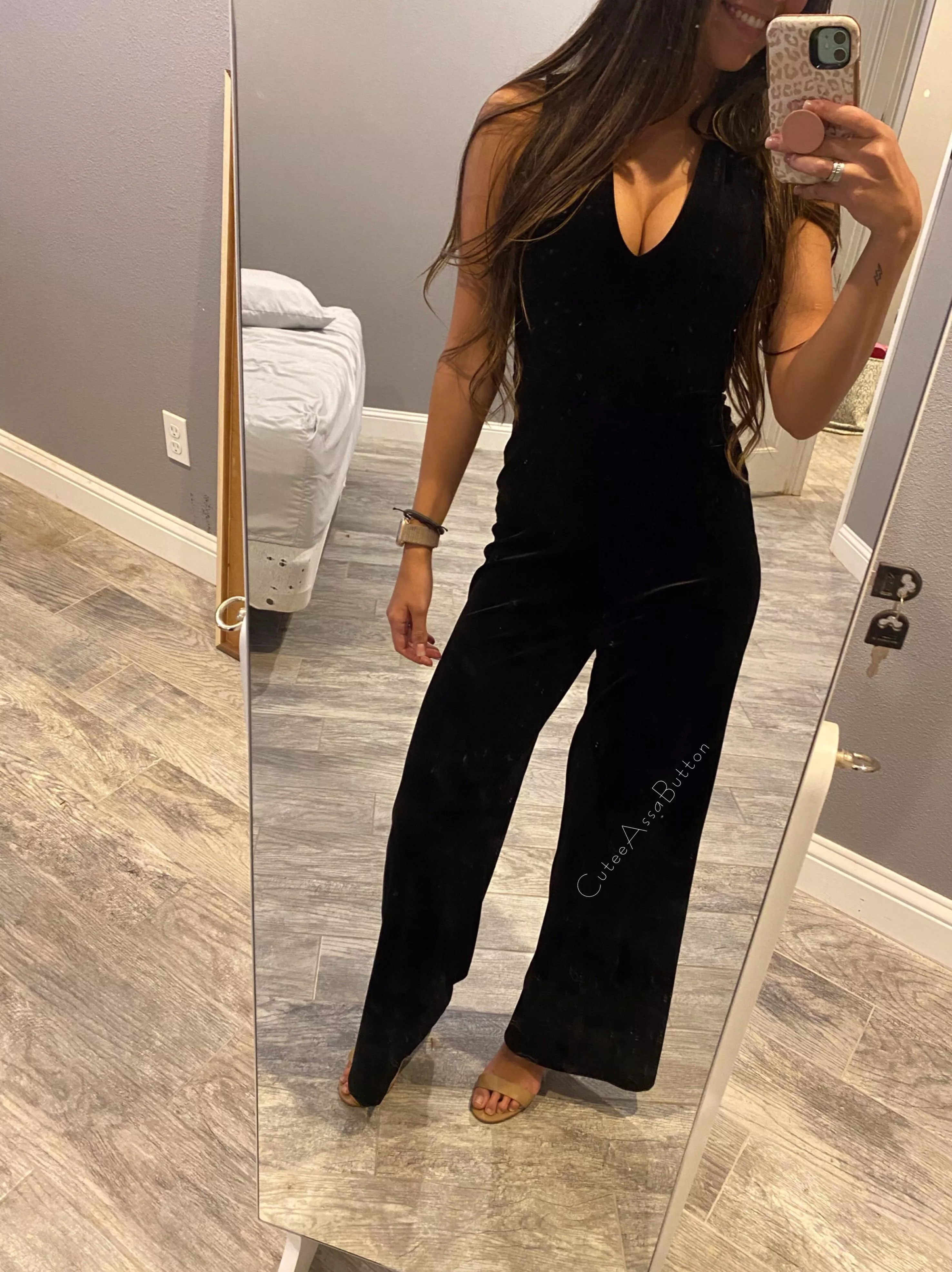 I guess I don’t have to be naked for my tits to look good