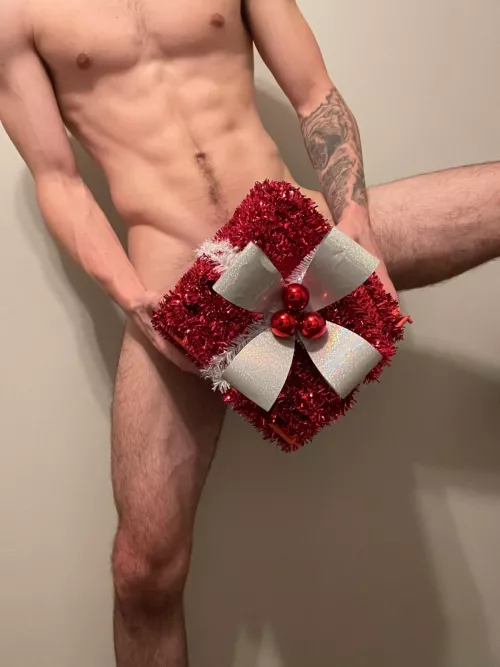 I have a present for you🎁😏