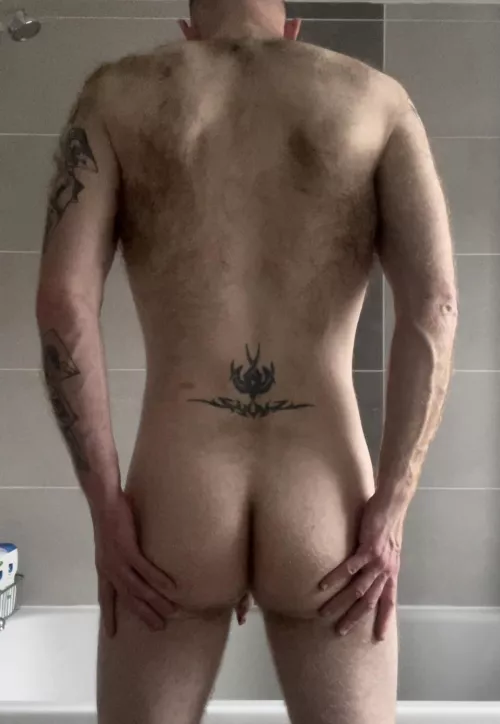 I haven’t bottomed for a while! Be gentle with me! 🍑