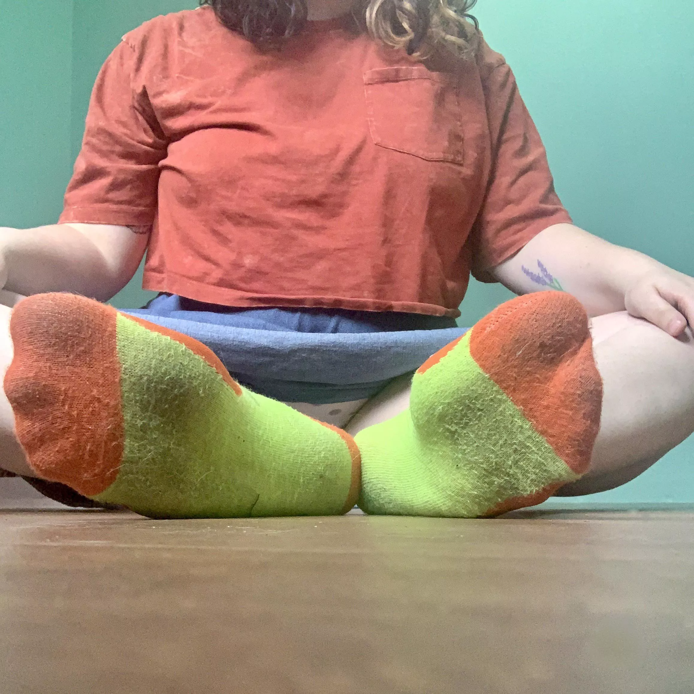 I haven’t even been wearing these for a full day yet and they’re already starting to get pretty dirty