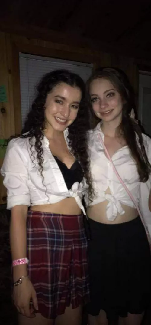 I hear you guys like schoolgirls F18