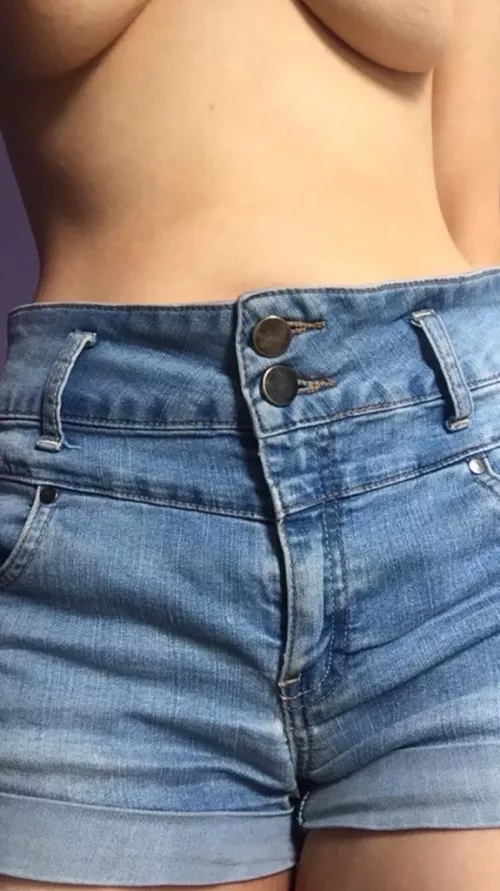 I hope I’m doing this right🤭