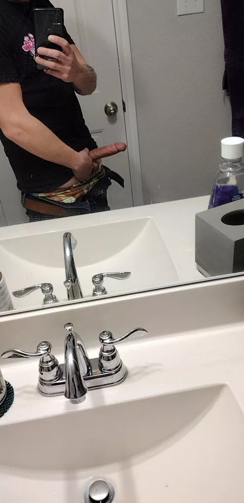 I hope the 5 dudes that see this enjoy my cock :)