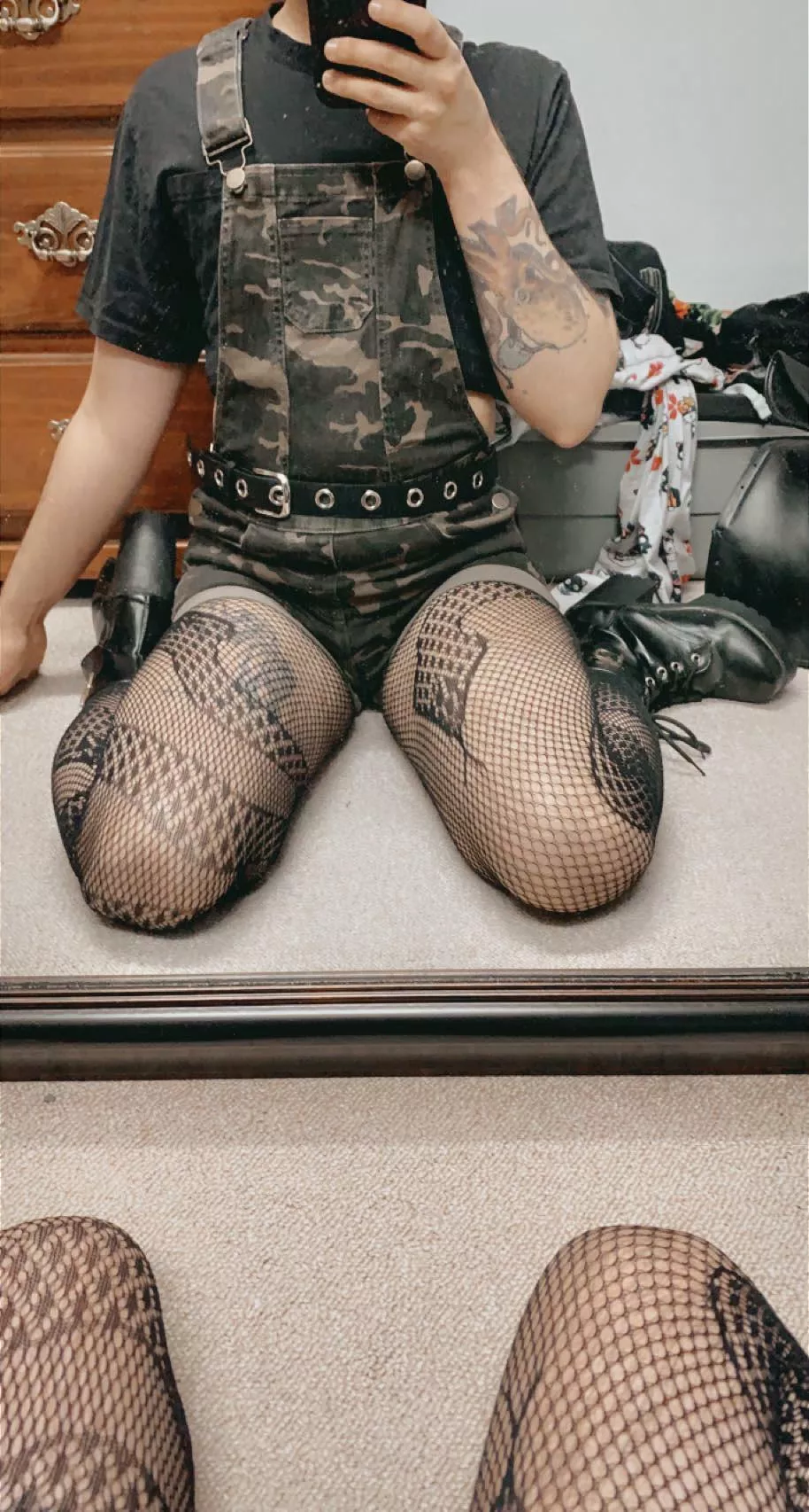 I hope this doesn’t get flagged for me being naked!! (sorry for the bad camo joke)