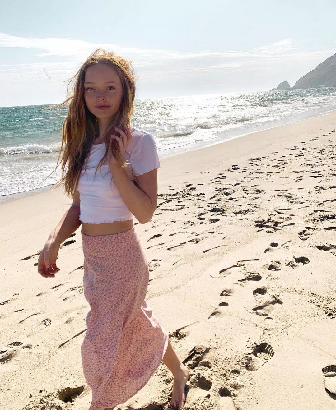 I hope you can enjoy the sun as much I do. Have a nice weekend 🌞😊❤️